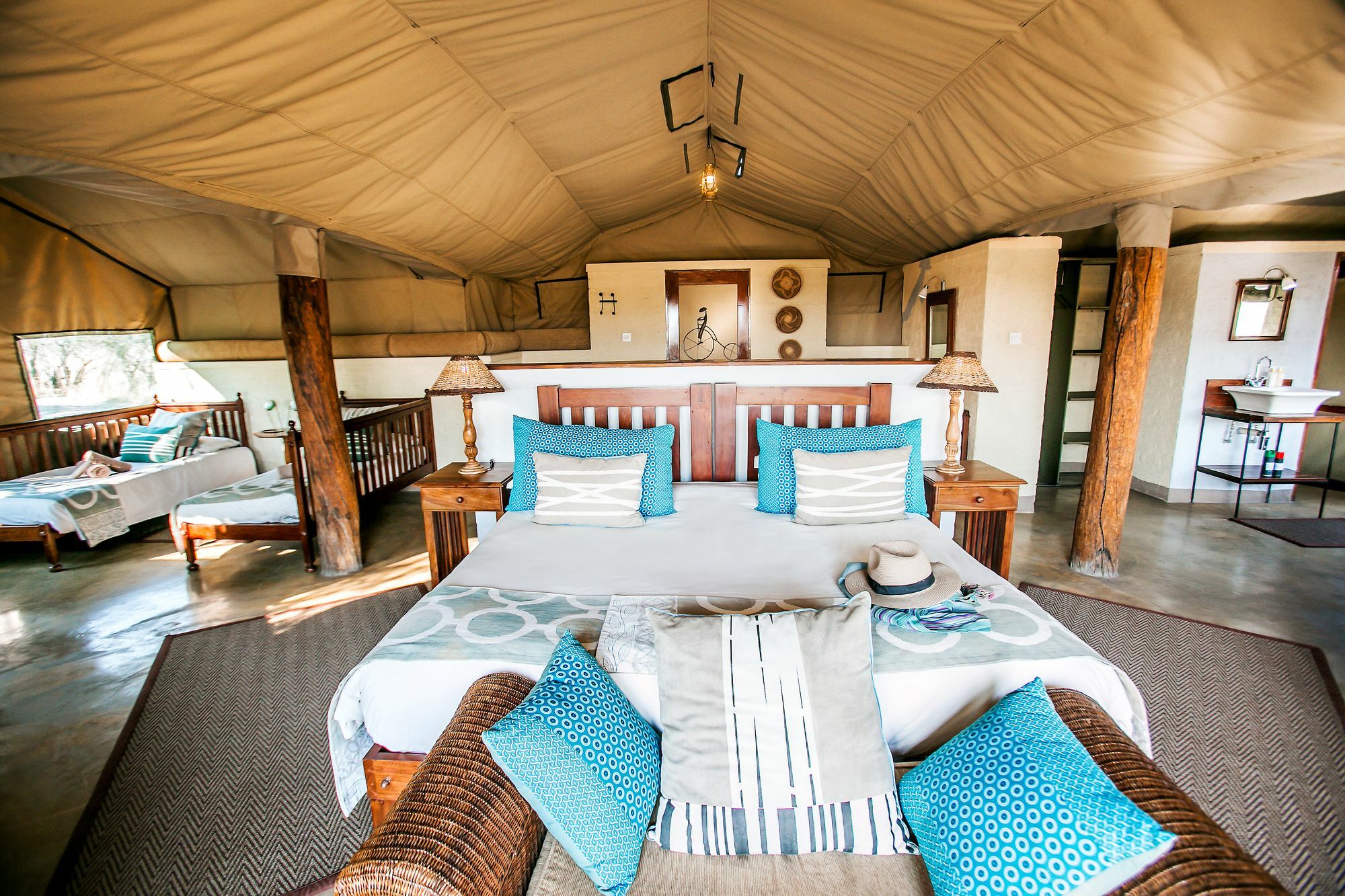 The Hide Safari Camp Hotell Dete Eksteriør bilde